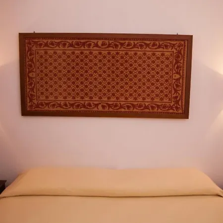 Гостевой дом Affitta Casa Delle Rose Villanova Monteleone